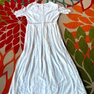 Boho lace wedding dress - size large